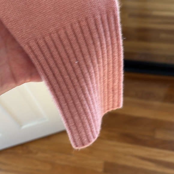 Banana republic sweatet - Picture 4 of 6